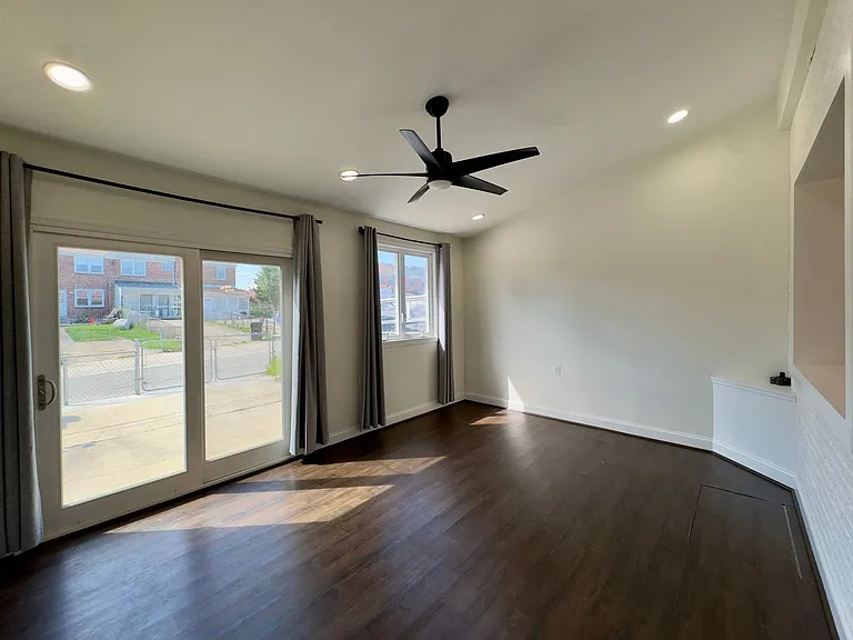 7319 Conley St — Photo 8