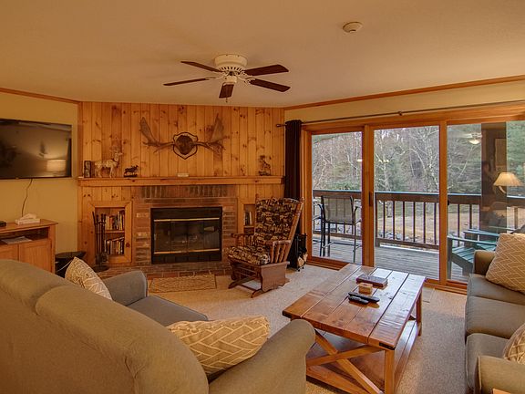 5th image of 75 Riverfront Drive #205
