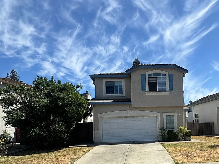5418 Moonlight Way — Photo 1
