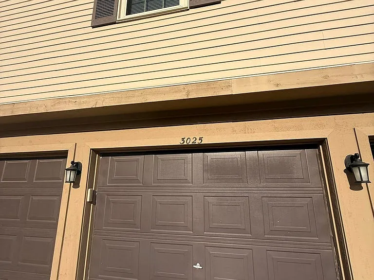 3025 Forest Creek Ct — Photo 16