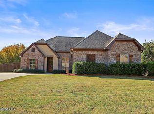 987 N Azalea Dr, Madison, MS 39110