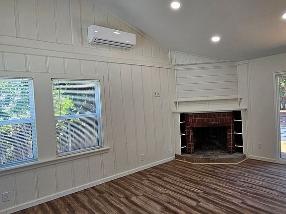 5th image of 1617 Jonathan Pl APT C