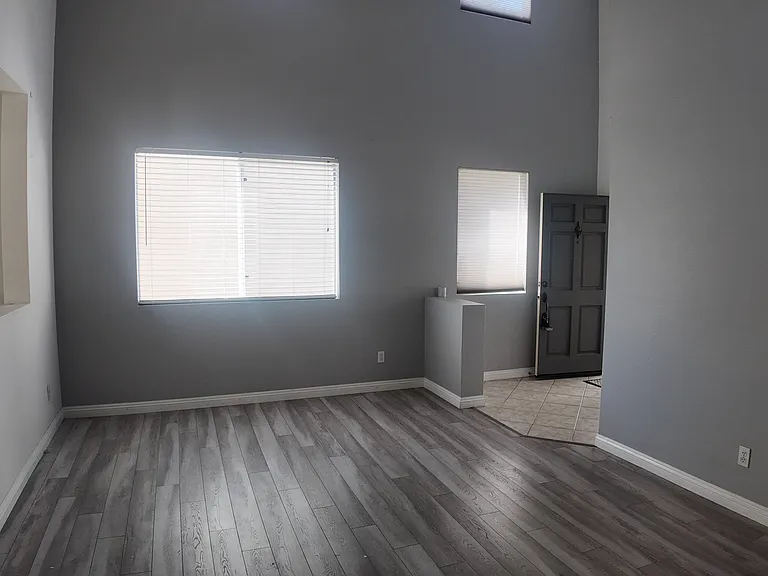 8 Utah — Photo 9