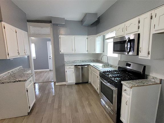 5th image of 5330 West Ave