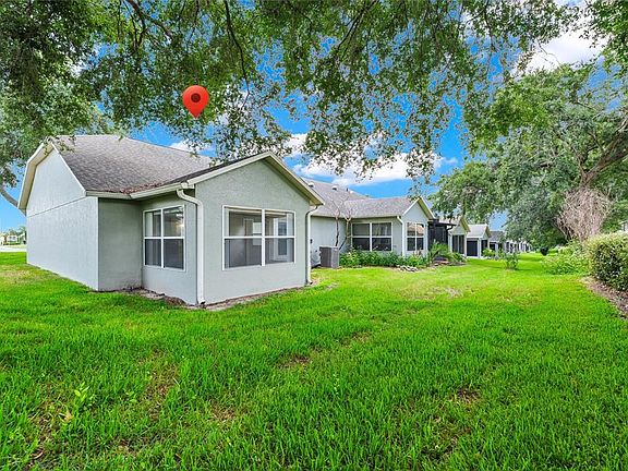 5th image of 648 HARBOR VILLA COURT #648