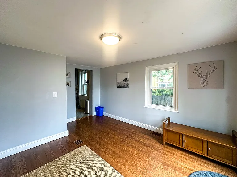 315 N Lincoln St — Photo 20