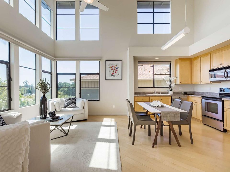 1st image of 800 N 8th St Unit 335