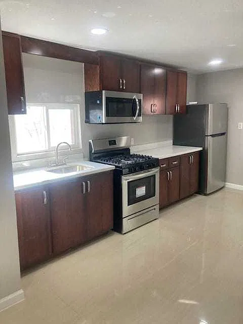 501 Prospect St #5