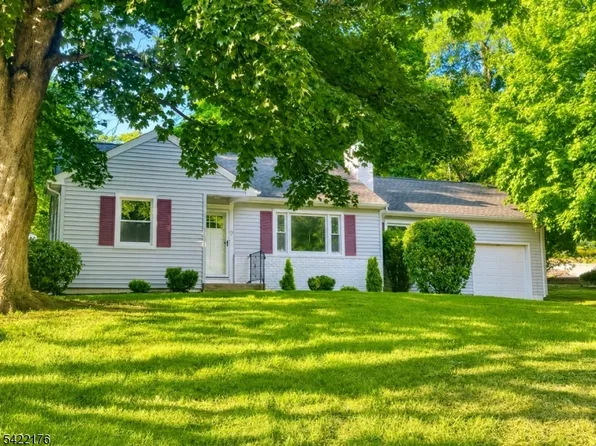 9 E Elizabeth Dr, Randolph Twp., NJ 07869