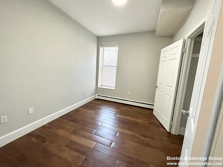 15 Ruggles St #2 — Photo 6
