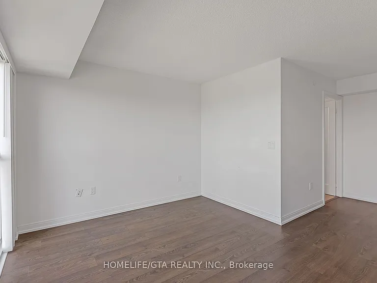 275 Village Green Sq #2421 — Photo 16