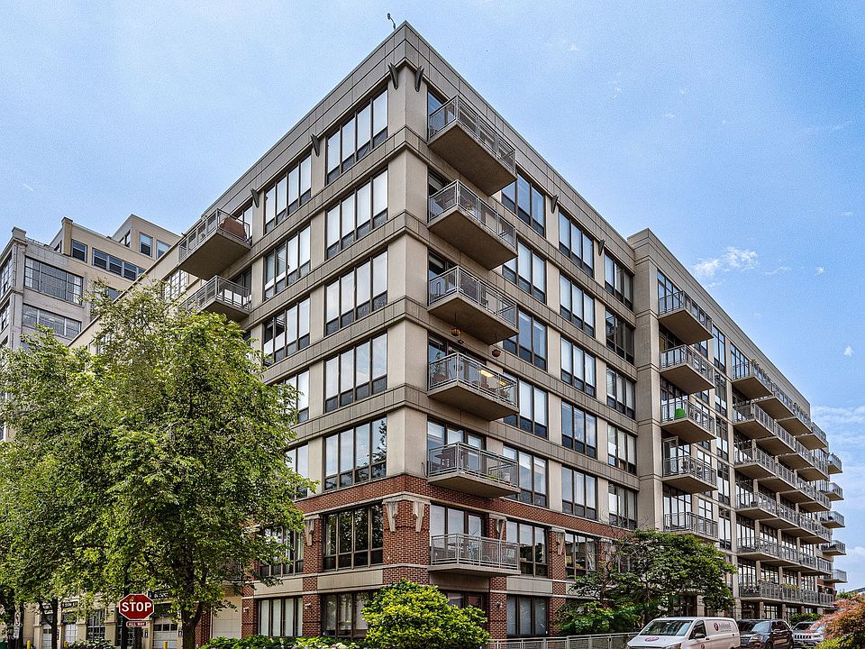 1st image of 1000 N Kingsbury St #Gu19