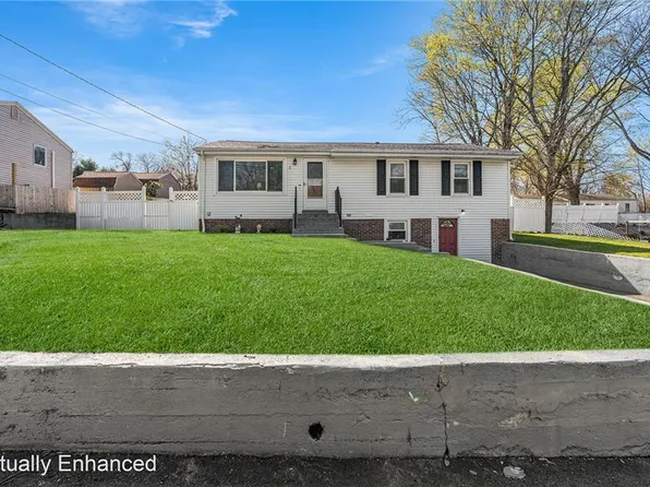 102 Cochran St, West Warwick, RI 02893