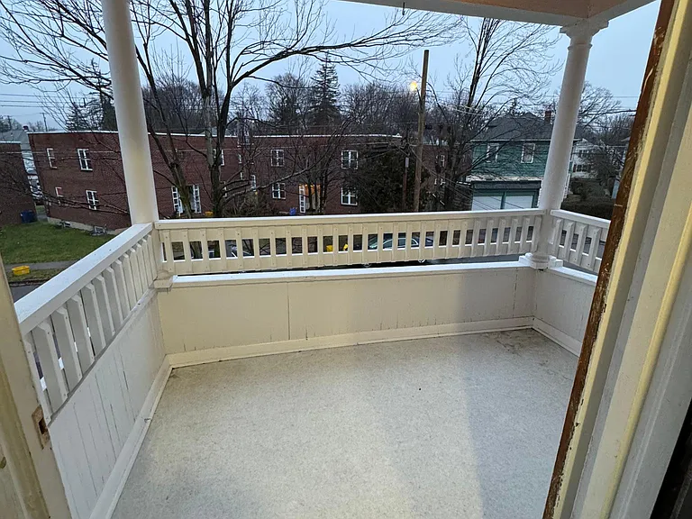 9 Minden Ave #2 — Photo 21