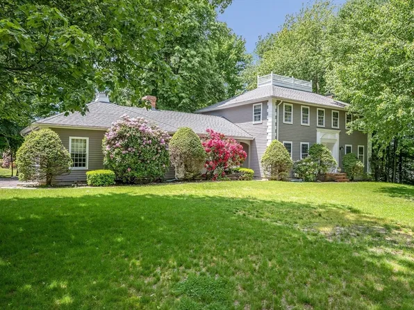 165 Chestnut St, North Andover, MA 01845