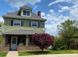 845 6th Ave, Coraopolis, PA 15108