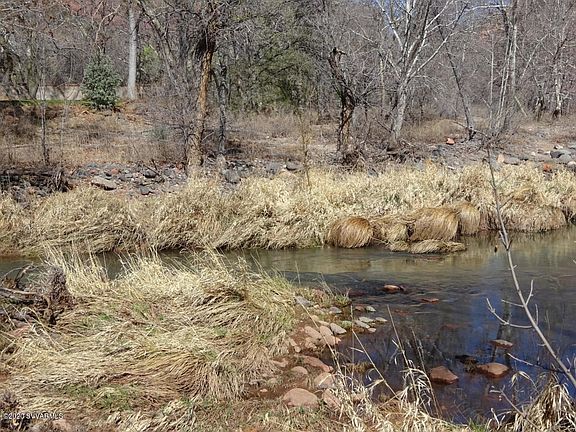 5th image of 390 Bear Wallow Ln