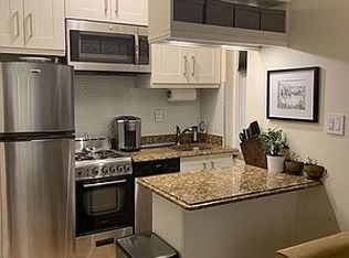 17 W 64th St APT 1C, New York, NY