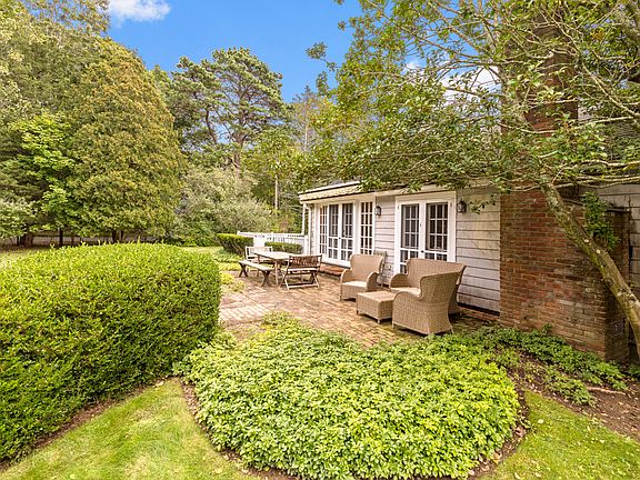 3rd image of 474 Water Mill Towd Rd