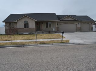 5286 S Treyden Dr, Ammon, ID 83406