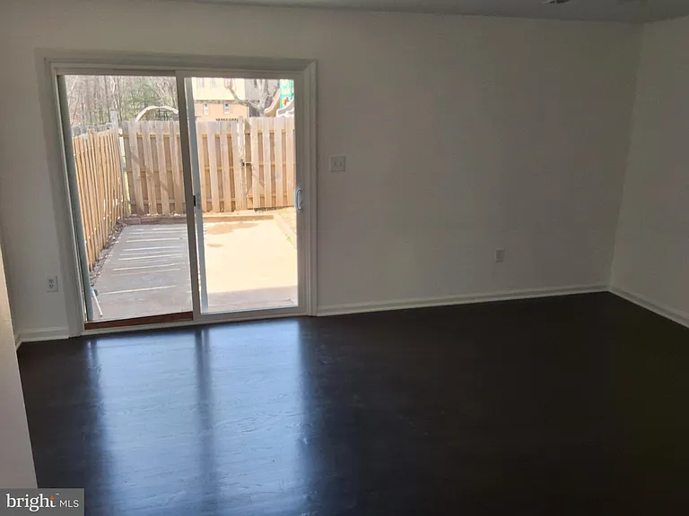 14874 Emberdale Dr — Photo 6
