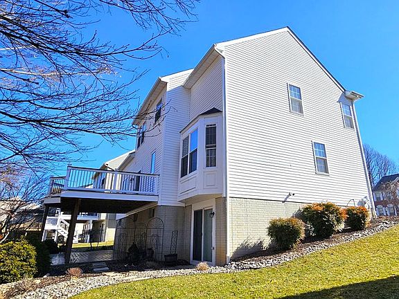 4th image of 1414 Brierhill Estates Dr