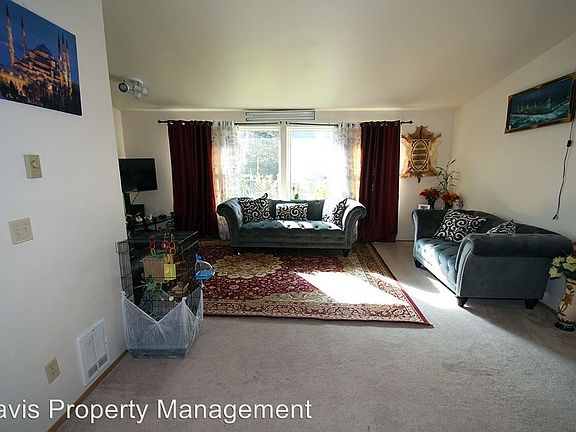 5th image of 12704 NE 132nd Pl