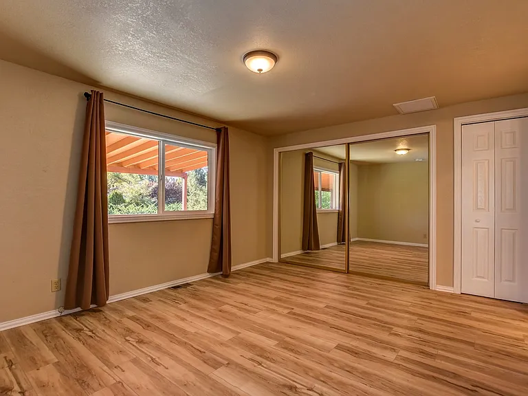 3075 Timber Line Rd — Photo 15