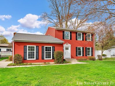 1250 Banbury Ave NE, Grand Rapids, MI, 49505
