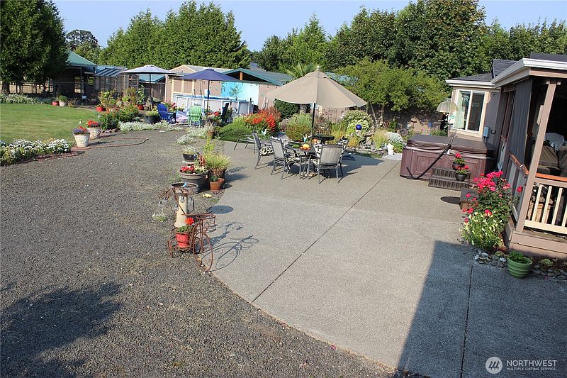 4th image of 9220 183rd Avenue SW