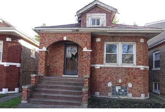 2nd image of 9149 S Blackstone Ave