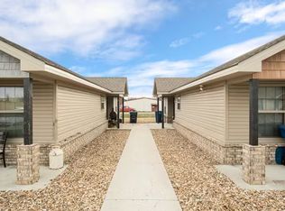 Maple Pointe Apartments, Muldrow, OK 74948