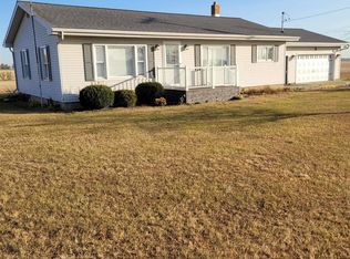 10839 E Coe Rd, Saint Louis, MI 48880