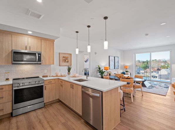 650 Montgomery Ave #5EC973369