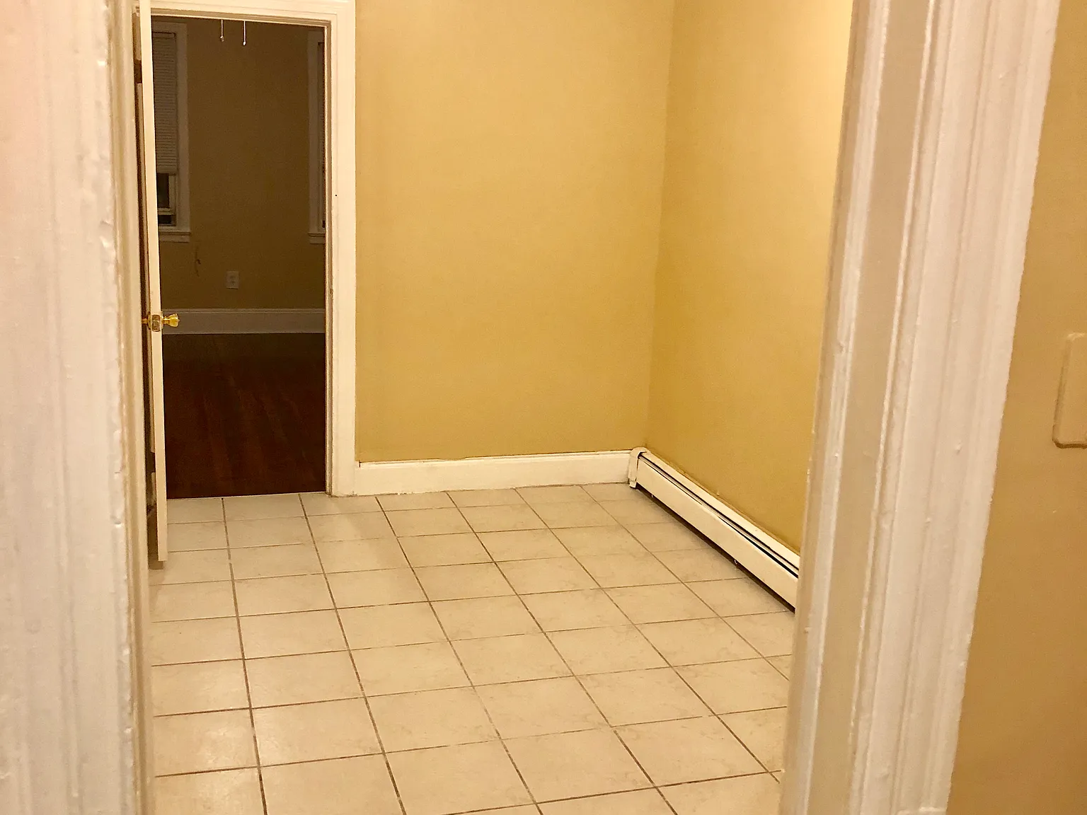 79 Logan Ave — Photo 4