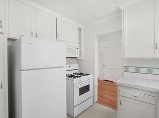 421 San Vicente Apartments, Santa Monica, CA 90402