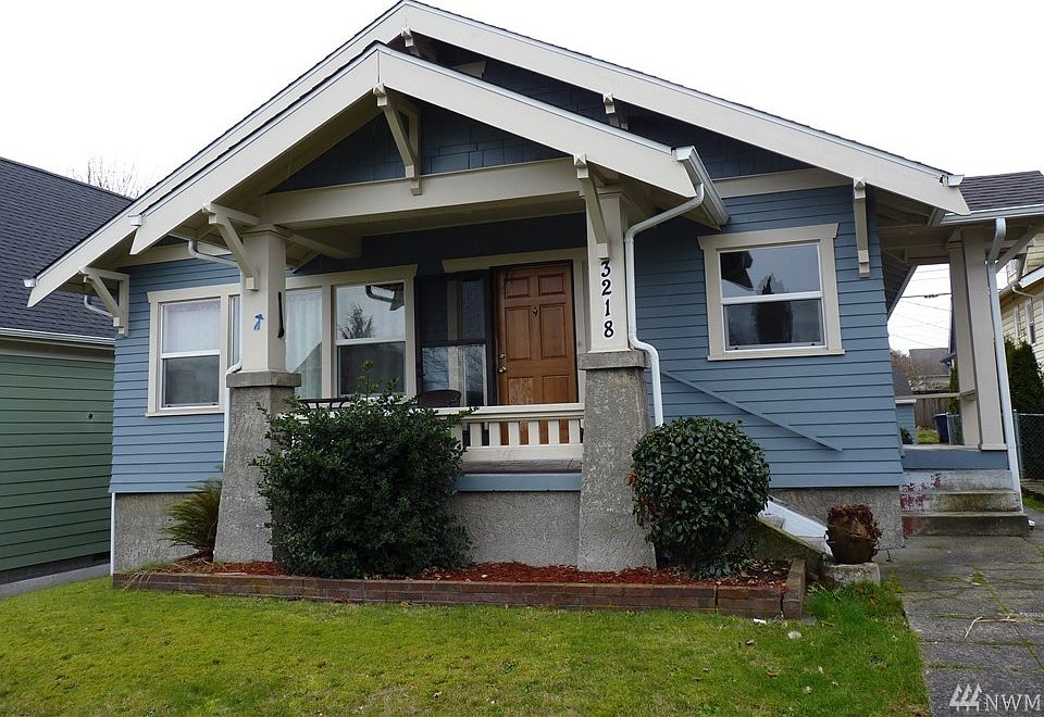 1st image of 3218 6th Ave