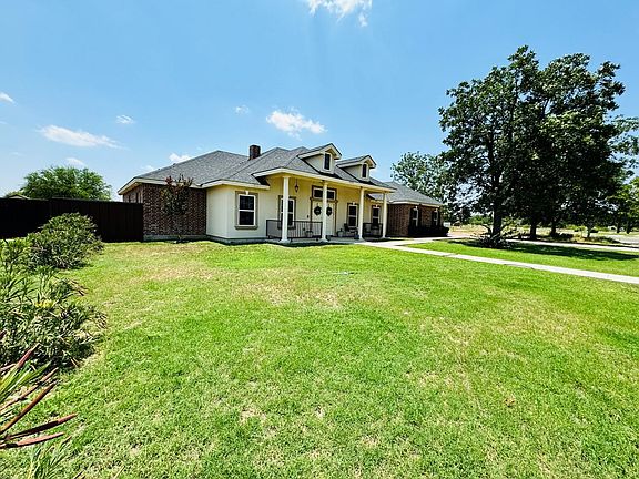 2nd image of 243 Eagle View Rd