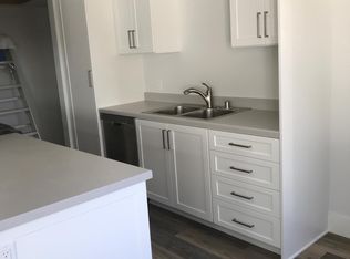 358 E 15th St APT B, Costa Mesa, CA 92627