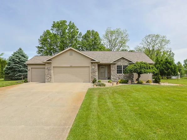 70895 Kristy Ln, Edwardsburg, MI 49112