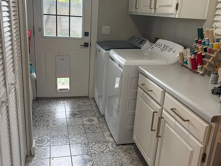 2295 Arrowhead Cir — Photo 14