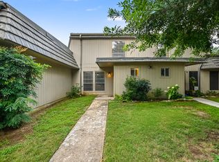 700 Castle Ridge Rd APT B, Austin, TX 78746