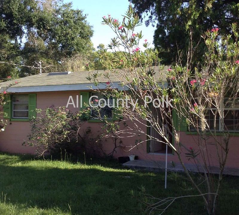 1st image of 1811 Oakhill St