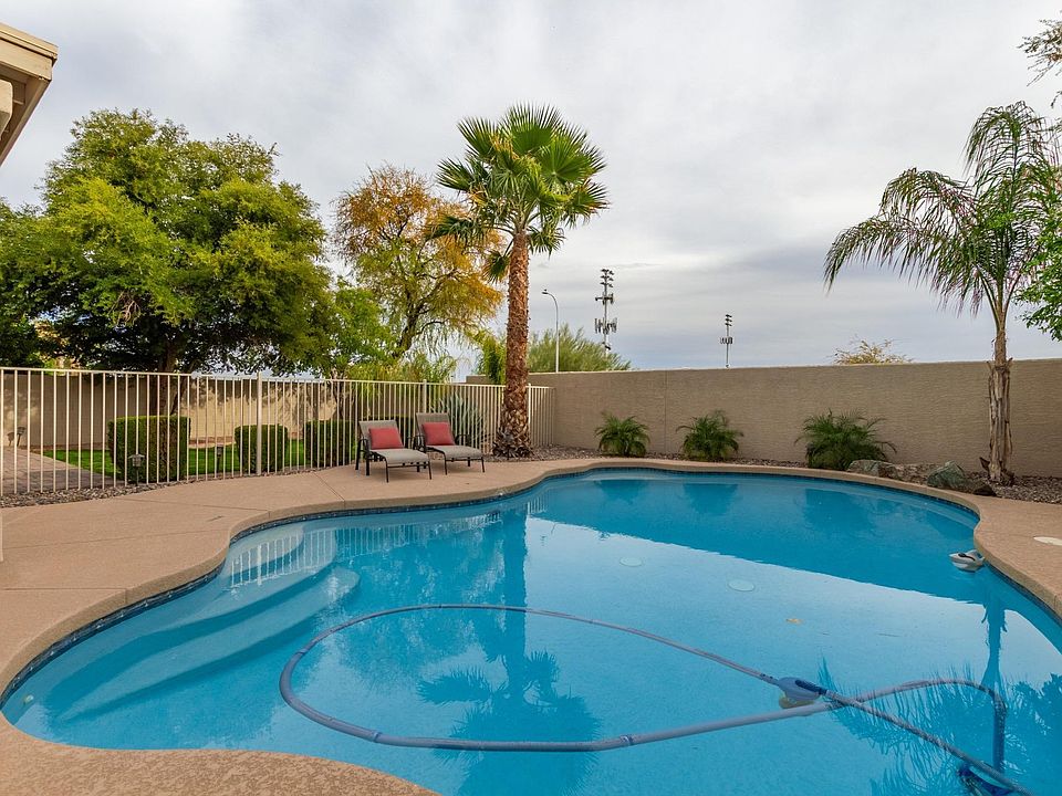 1st image of 3015 E Wildwood Dr