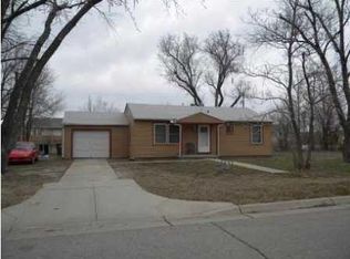 918 W Sunrise Dr, Wichita, KS 67217