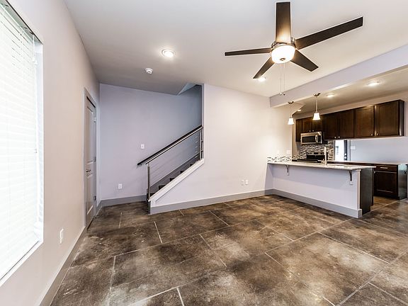 5th image of 113 Bayou St #114