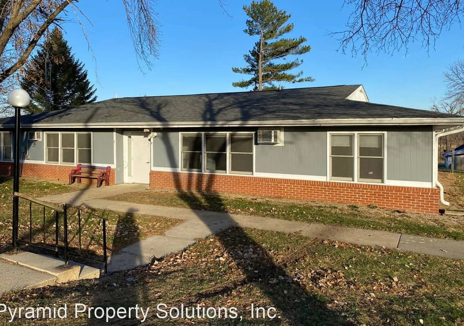 505 Barclay St — Photo 2