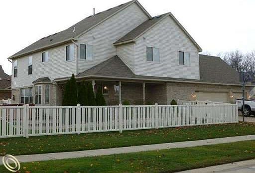 3rd image of 23475 Stacey Dr