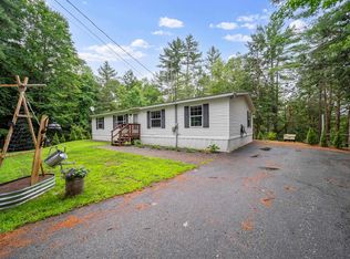 44 Hoit Mill Rd, Weare, NH 03281