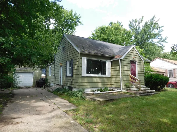 1472 Agard Ave, Benton Harbor, MI 49022